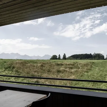 度假居 Chalets Des Lara & Louise 里登